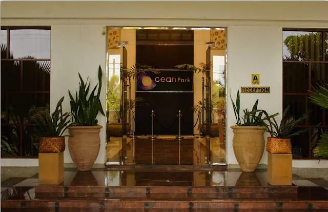 Kovil kudiyiruppu - Ocean Park Resort & Restaurant