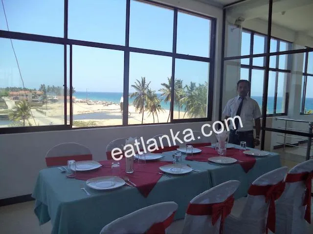 Sainthamaruthu - Sea Breeze Restaurant & guest Inn