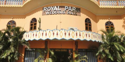 Horowapothana Road - Royal Garden Guest House