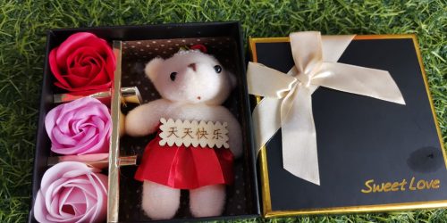 Love Gift 05