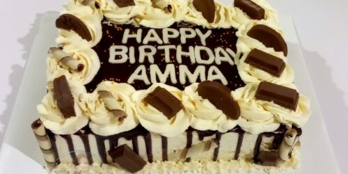 Creative cakes by senali 006